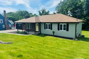 44 Farm Hill Rd, Wallingford, CT 06492 - Photo 3