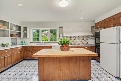 530 Roxbury Road, Stamford, CT 06902 - Photo 9