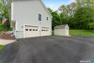 29 Carey Ln, Norwich, CT 06360 - Photo 3