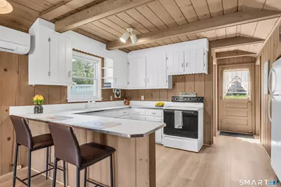15 Washington Avenue, Old Lyme, CT 06371 - Photo 9