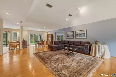 12 Mountain Farms Road, West Hartford, CT 06117 - Photo 3