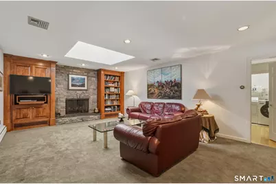 12 Mountain Farms Road, West Hartford, CT 06117 - Photo 11