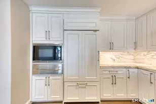 85 Memorial Rd, West Hartford, CT 06107 - Photo 7