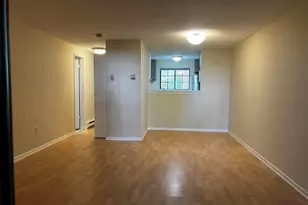 38 N Main St, West Hartford, CT 06107 - Photo 9
