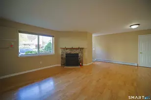 136 Pembroke Rd, Danbury, CT 06811 - Photo 5