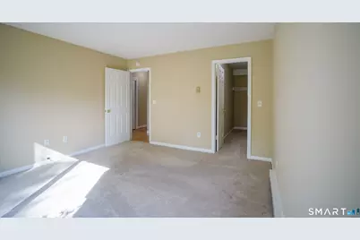 136 Pembroke Road #3-21, Danbury, CT 06811 - Photo 13