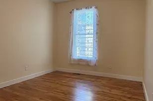 262 Lloyd St, New Haven, CT 06513 - Photo 9