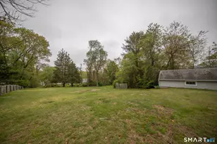 46 Park Ave, Montville, CT 06382 - Photo 3