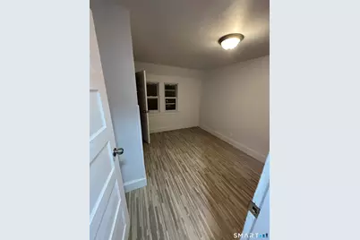 112 Hawthorne Avenue, Derby, CT 06418 - Photo 11