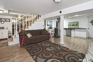 10 Glenmoor Dr, East Haven, CT 06512 - Photo 23