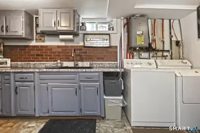 10 Glenmoor Drive, East Haven, CT 06512 - Photo 27