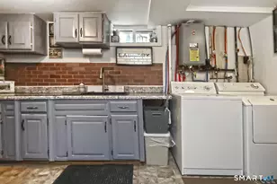 10 Glenmoor Dr, East Haven, CT 06512 - Photo 27