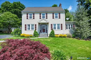22 West St, Cromwell, CT 06416 - Photo 1