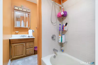 13 Hazel Street, Stamford, CT 06902 - Photo 21
