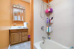 13 Hazel St, Stamford, CT 06902 - Photo 21