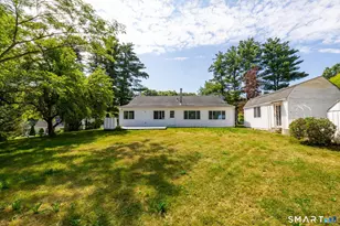 2 Barn Hill Rd, Bloomfield, CT 06002 - Photo 31