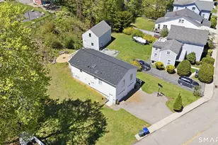 21 Chase St, Stonington, CT 06379 - Photo 3
