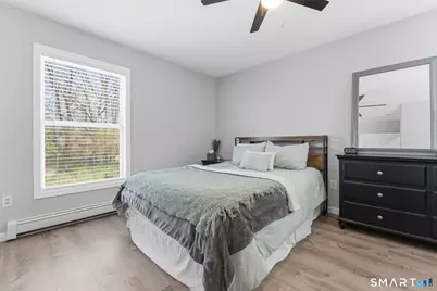 21 Chase Street, Stonington, CT 06379 - Photo 9