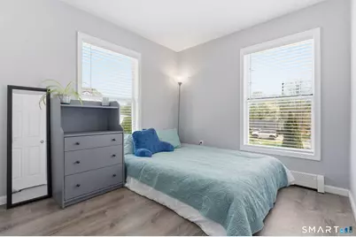 21 Chase Street, Stonington, CT 06379 - Photo 5