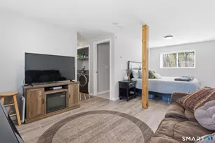 21 Chase St, Stonington, CT 06379 - Photo 23