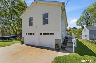 21 Chase St, Stonington, CT 06379 - Photo 31