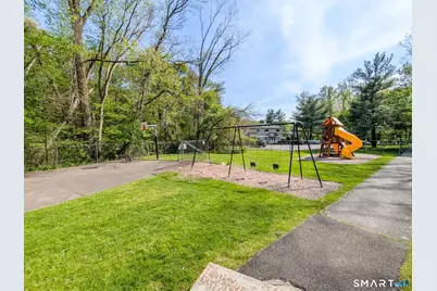 8 Rose Lane #24-11, Danbury, CT 06811 - Photo 17