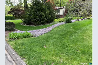 123 Evelyn Drive, Naugatuck, CT 06770 - Photo 11