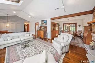 123 Evelyn Dr, Naugatuck, CT 06770 - Photo 5