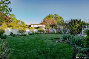10 Island Dr, Norwalk, CT 06855 - Photo 29