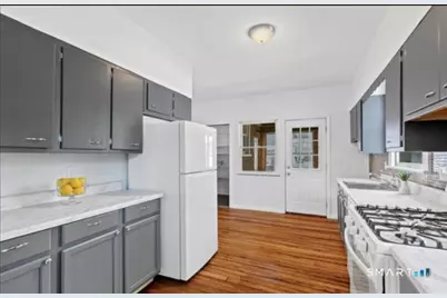 212 Maple Street, New Haven, CT 06511 - Photo 3