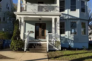 212 Maple St, New Haven, CT 06511 - Photo 1