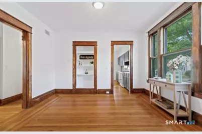212 Maple Street, New Haven, CT 06511 - Photo 17