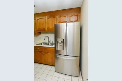 1325 Farmington Avenue #13, Bristol, CT 06010 - Photo 7