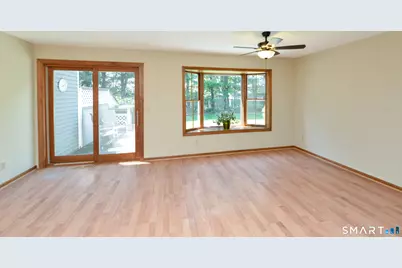 1325 Farmington Avenue #13, Bristol, CT 06010 - Photo 11
