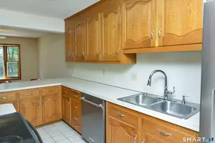 1325 Farmington Ave, Bristol, CT 06010 - Photo 5