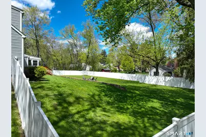 460 Bloomfield Avenue, Bloomfield, CT 06002 - Photo 5