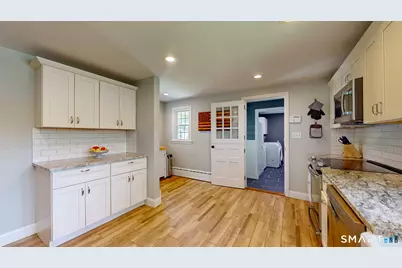 460 Bloomfield Avenue, Bloomfield, CT 06002 - Photo 19