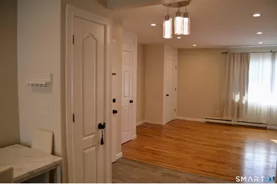 1660 Farmington Avenue #4, Farmington, CT 06085 - Photo 5