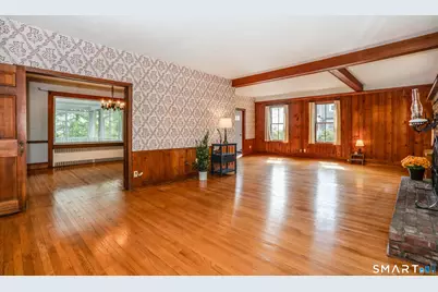 20 Wettleson Avenue, West Hartford, CT 06107 - Photo 7