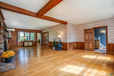 20 Wettleson Avenue, West Hartford, CT 06107 - Photo 5