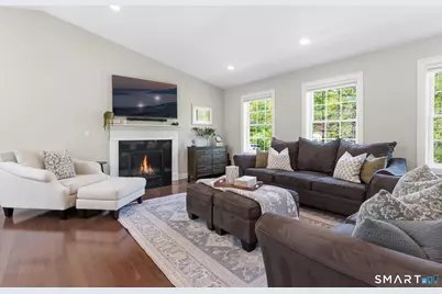 21 Juniper Road, Bloomfield, CT 06002 - Photo 29