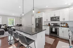 21 Juniper Rd, Bloomfield, CT 06002 - Photo 23