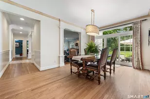 21 Williamsburg Ln, Avon, CT 06001 - Photo 7