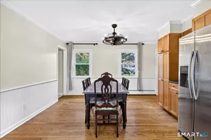 482 Luba Dr, Orange, CT 06477 - Photo 9