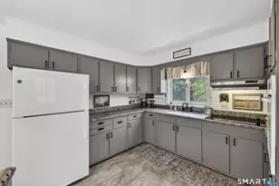47 Park Rd, Colchester, CT 06415 - Photo 9