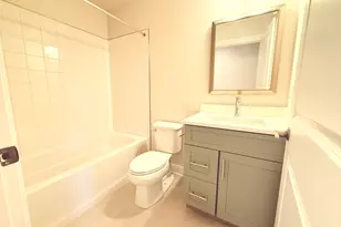 135 Shea Cir, Cheshire, CT 06410 - Photo 9