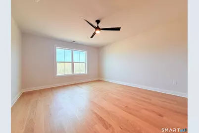 135 Shea Circle #135, Cheshire, CT 06410 - Photo 5