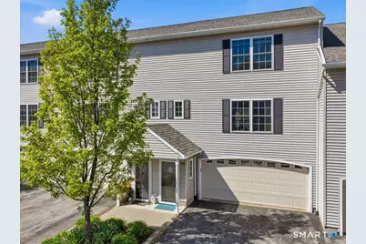 160 Briar Lane #160, Norwich, CT 06360 - Photo 3