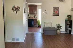 3 St Marc Cir, South Windsor, CT 06074 - Photo 5