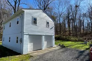 86 Pocahontas Rd, Redding, CT 06896 - Photo 19